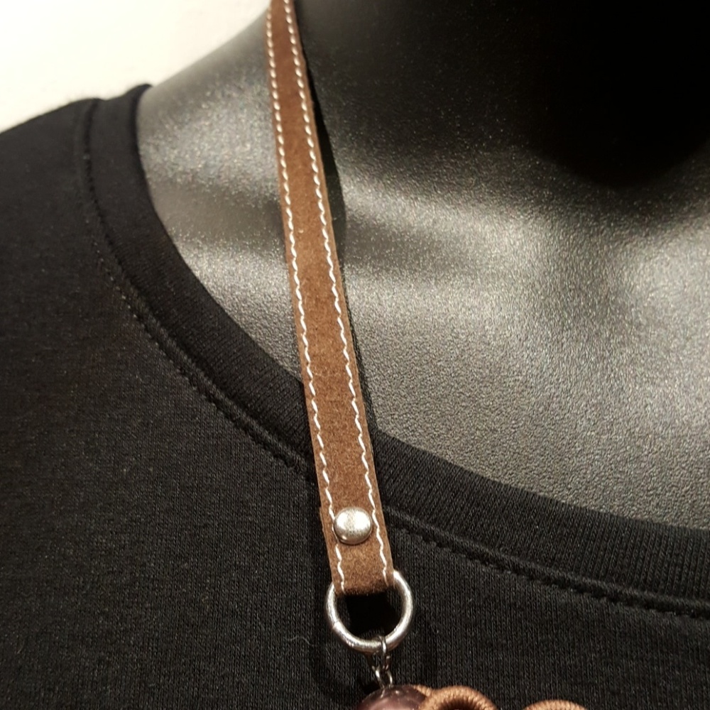 Multi Material Necklace - Picture 5 of 5